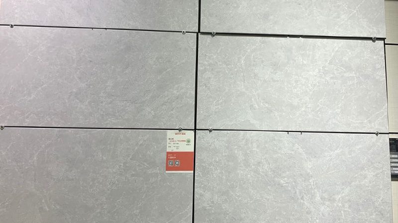 厨房墙砖的规格型号繁多，根据不同的用途和设计需求，可以分为以下几类：